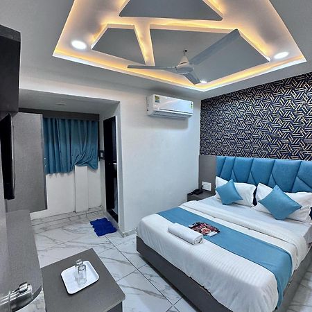Hotel The Pacific Ahmedabad Airport Екстер'єр фото